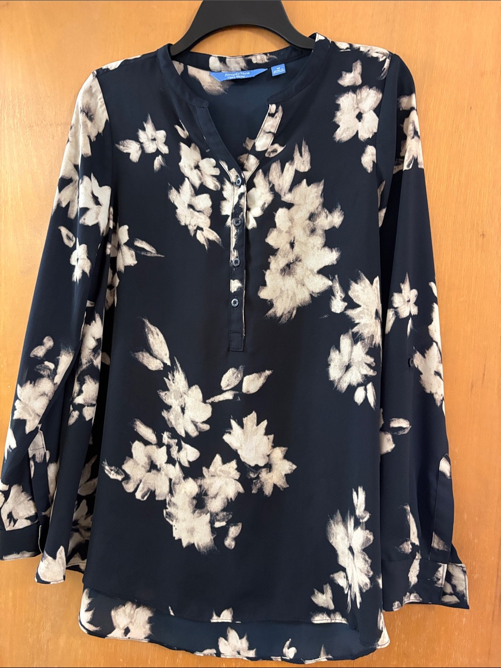 Simply Vera Vera Wang Navy and Cream Floral Henley Blouse